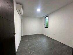 Grove Avenue (D10), Semi-Detached #539658281